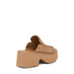 1b161fafad10cef558355f4cf6eced4a foto