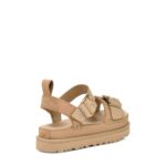 543d255dba235a79555a7eb538f1407d foto